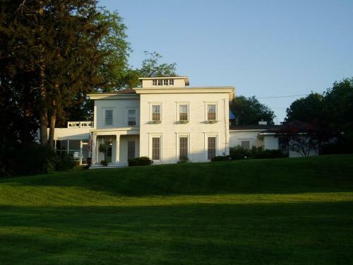 Bed & Breakfast The Cupola Above Seneca
