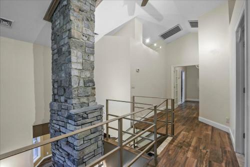 Apartamento Charming 3br 3bath In Brilliant Location!