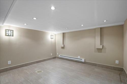 Apartamento Charming 3br 3bath In Brilliant Location!