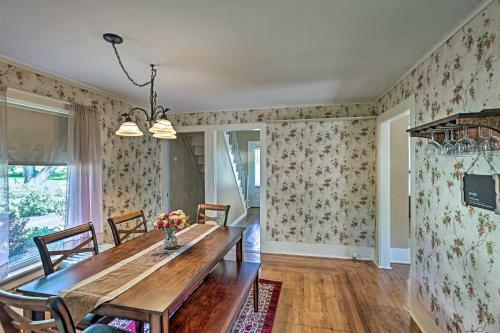 Pet-friendly Finger Lakes Home Near Wineries!