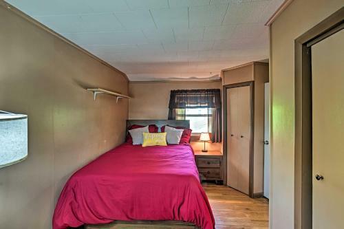 Pet-friendly Finger Lakes Home Near Wineries!
