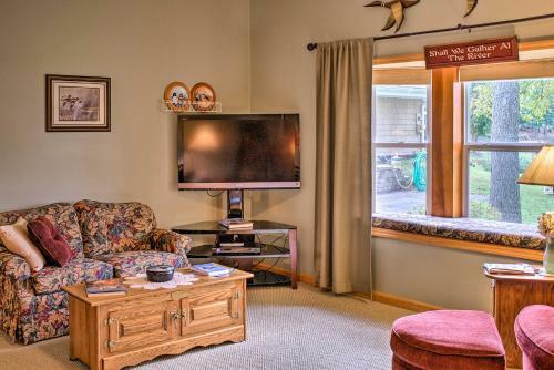 Apartamento Waterfront Wellesley Island Apt With Private Dock!