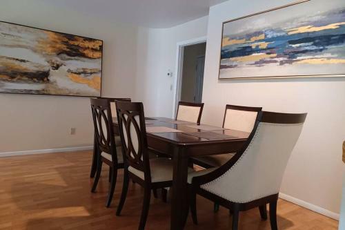 Comfortable Entire House For Rent 4 Bed 3 Baths
