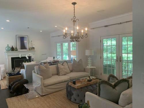 Villa Zainip - Luxury With Pool