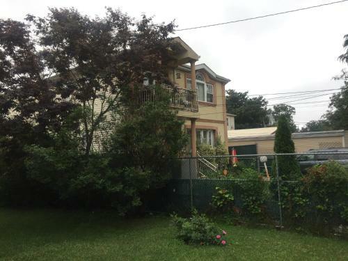 Hostal Guest House 5 Min. From Jfk