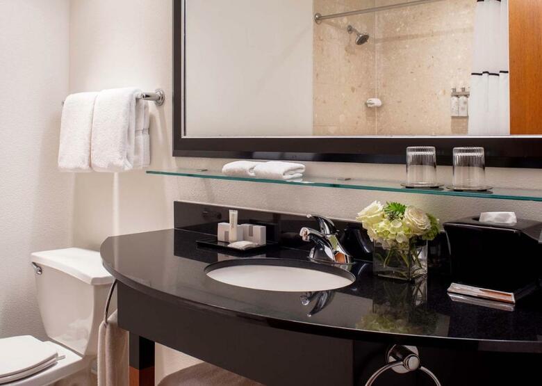 River's Edge Hotel & Spa