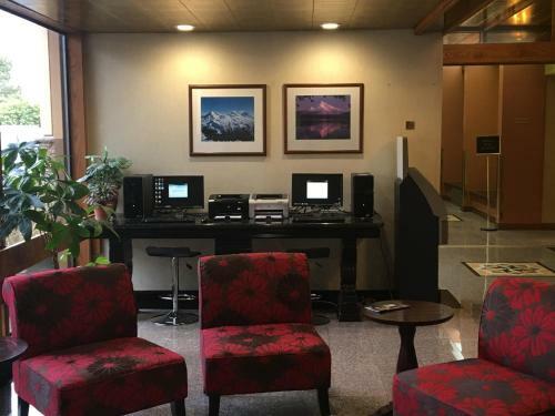 Hotel Ramada Portland Airport