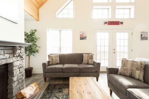 Catskillschalet/wifi/skiing/fireplace/king Bed