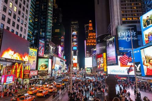 Upscale, Large, High-ceilings, Mid-town Doorman Nyc Apartment Centrally Located