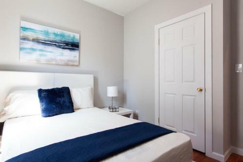 Manhattan New York City Rooms