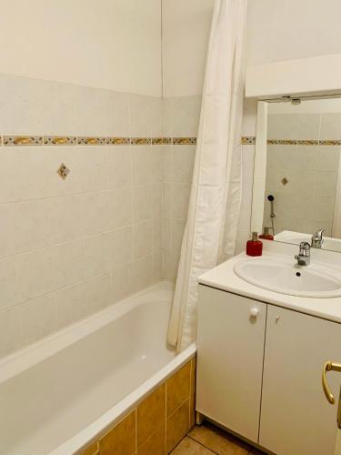 Apartamento Le Saint Loup (Terrasse Et Parking)