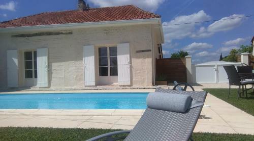 G�te "au Bord De L'eau"