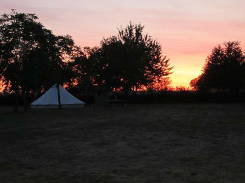 Hotel Camping La For�t De Tess�