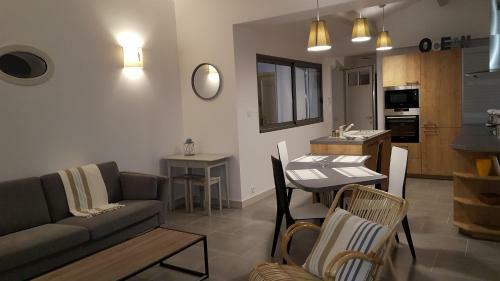 Maison de Charme La Flotte En R�