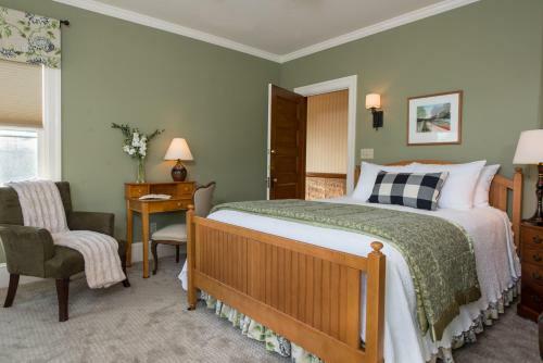 Bed & Breakfast Swift House Inn