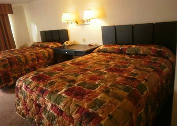 Hollow Inn And Motel