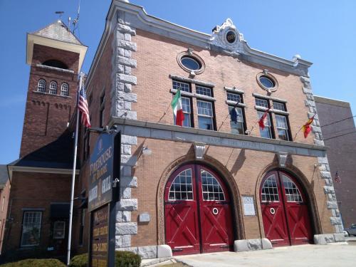 Posada Firehouse Inn