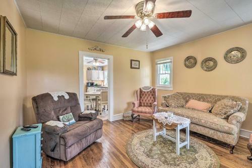Cozy Blue Ridge Cottage - Bike, Hike, And Fish!