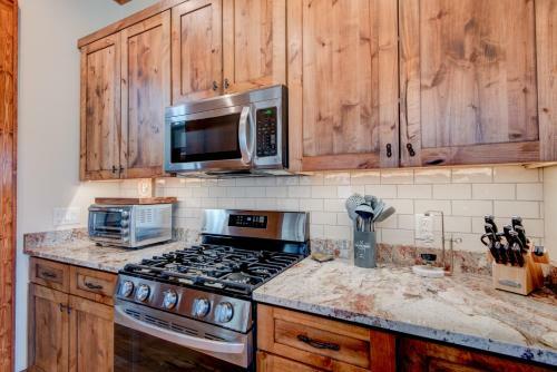 Andaura Rodlin Ridge - Private Home In Eagles Nest, Fire Pit