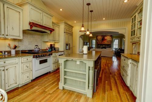 Pisgah Forest Retreat