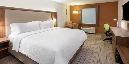 Holiday Inn Express - Brevard, An Ihg Hotel