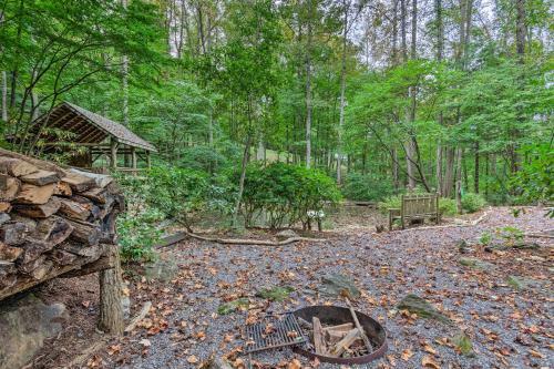 Apartamento Pet-friendly Condo With Balcony Hiking On-site