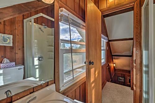 Beech Mountain Abode Near Hiking And Ski Slopes