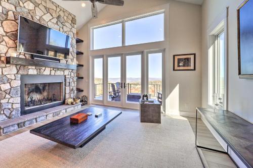 Beech Mountain Home Less Than 3 Mi To Ski Resort!