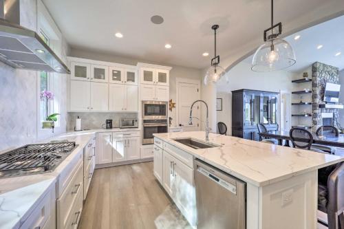 Beech Mountain Home Less Than 3 Mi To Ski Resort!