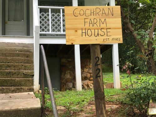 Villa Cochran Farm House