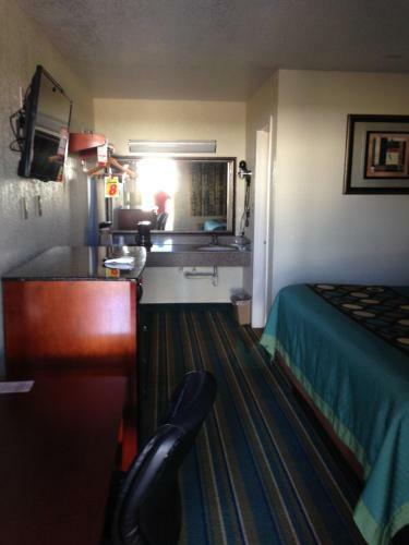 Motel Super 8 Pleasanton
