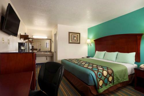 Motel Super 8 Pleasanton