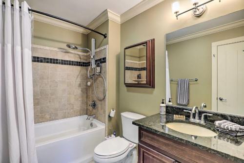 Unique Smart Home Less Than 1 Mi To Arts District!