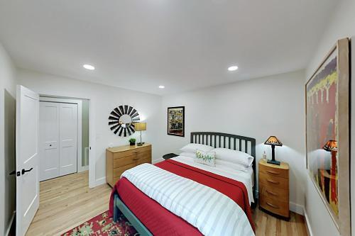 Crestview Cottage