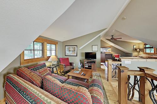 Elkhorn Cabin