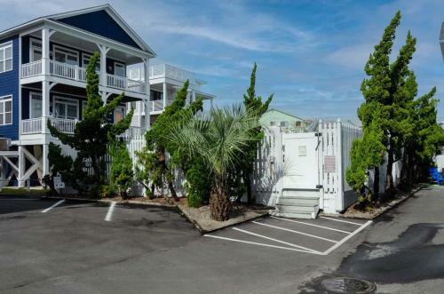 Salty Dog Retreat