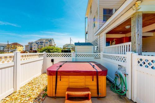 Surfs Inn #35-5