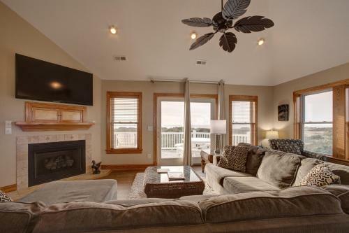 Bella Vista Villa 892