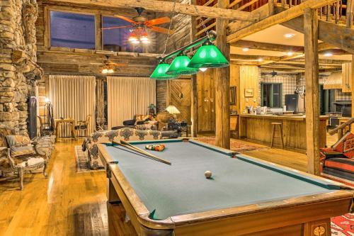 Villa Spacious River Lodge With Mtn Views On 4 Acres!