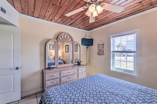 Bright Home 1 Min Walk To Public Beach Access