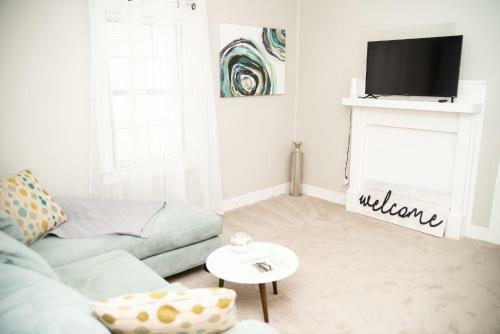 Peaceful And Family Friendly 3br With Large Backyard