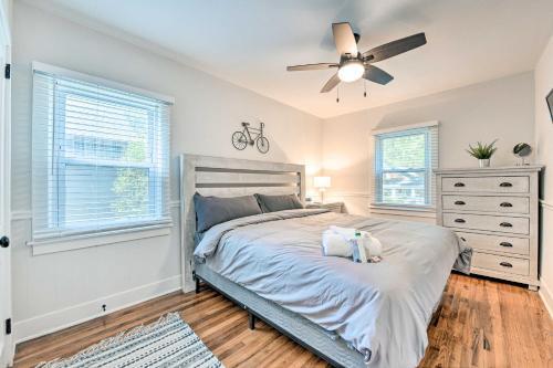 Chic Charlotte Retreat Less Than 3 Miles To Downtown!