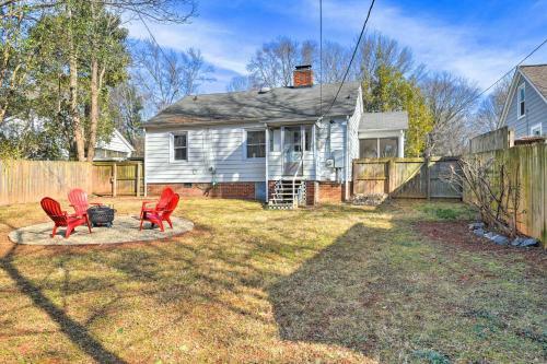 Charlotte Area Cottage About 4 Mi To Downtown!