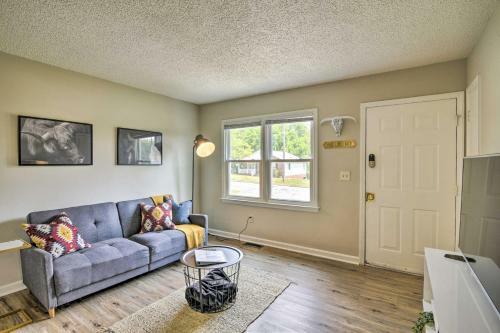 Pet-friendly Home - 2 Mi To Unc Greensboro!