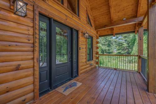 Clear Creek Hideaway