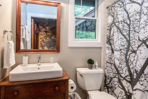 Apple Valley Cabin