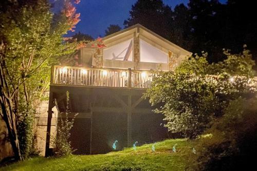 Serenity Mountain Oasis