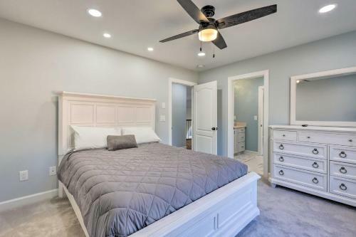 Spacious King Home With Theater And Game Room!