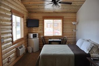 Bryce Country Cabins