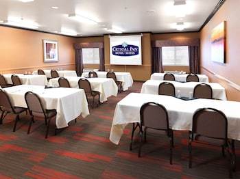 Crystal Inn Hotel & Suites - Midvalley